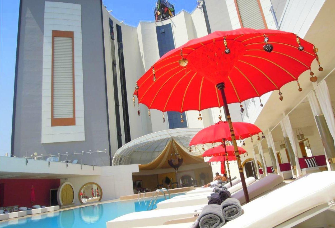Grand Pasha Luxury Central Nicosia Hotel & Casino Bagian luar foto