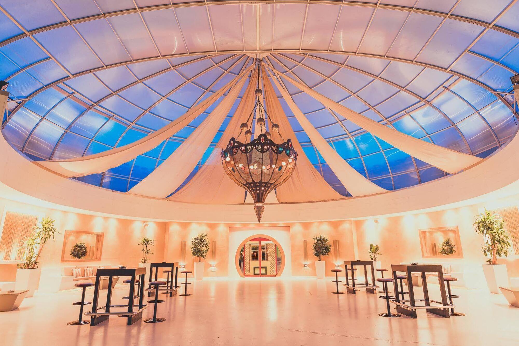 Grand Pasha Luxury Central Nicosia Hotel & Casino Bagian luar foto