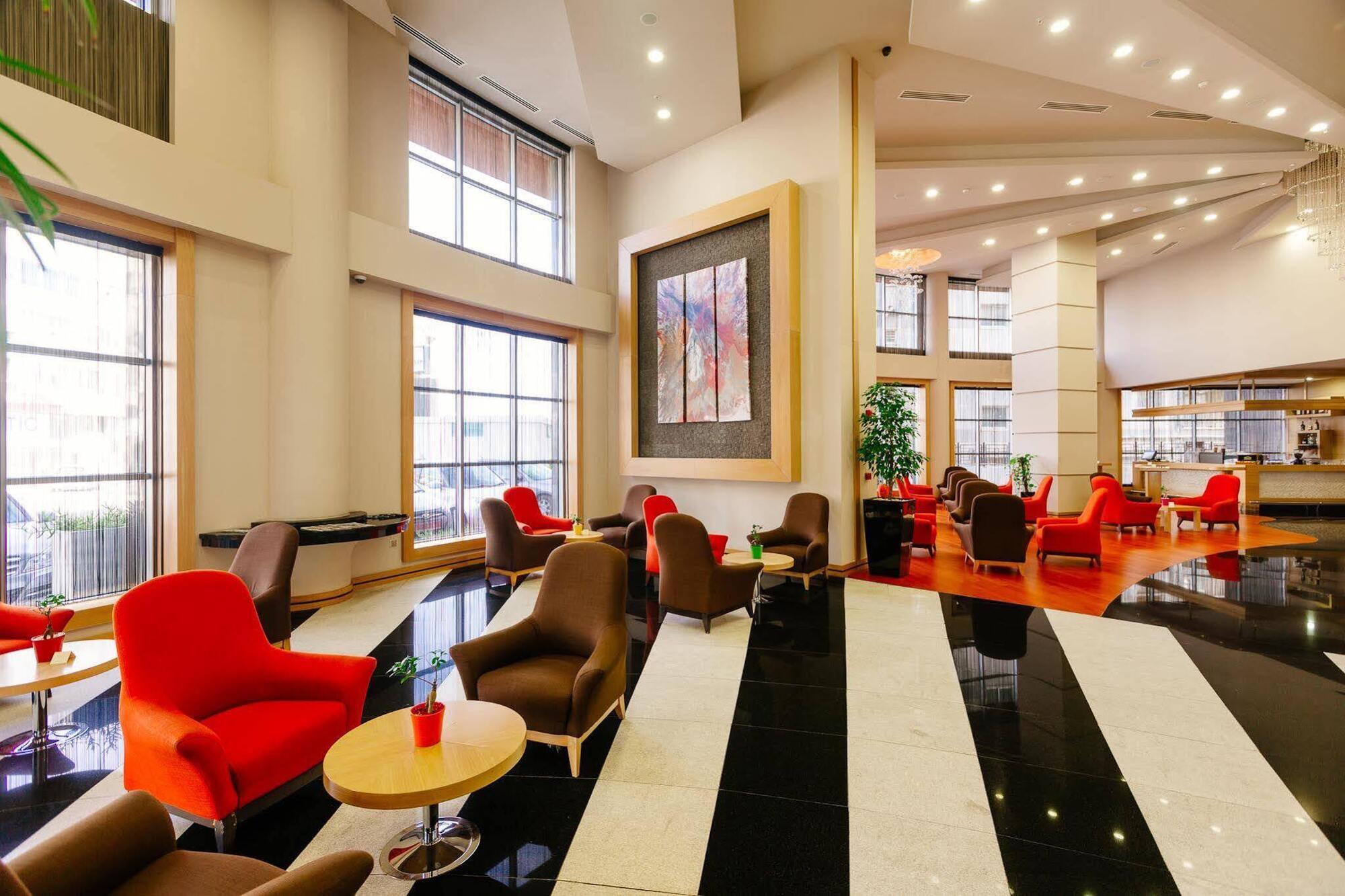 Grand Pasha Luxury Central Nicosia Hotel & Casino Bagian luar foto